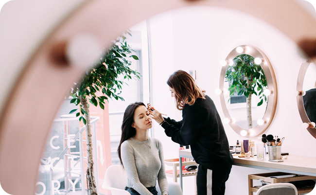 الحل: تقديم نظام الحجز الإلكتروني Me-Pos