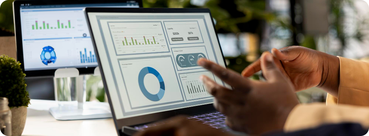 CRM untuk Industri Jasa 2026: 7 Fitur Penting yang Dibutuhkan Bisnis Anda