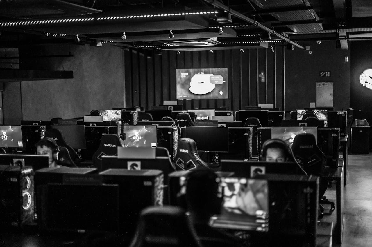 How Esports Became a Billion-Dollar Industry ​