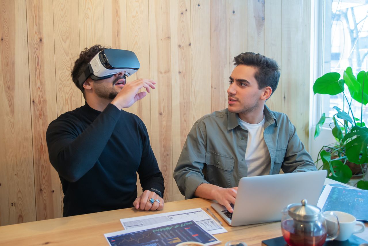 Startups in Technological Innovation