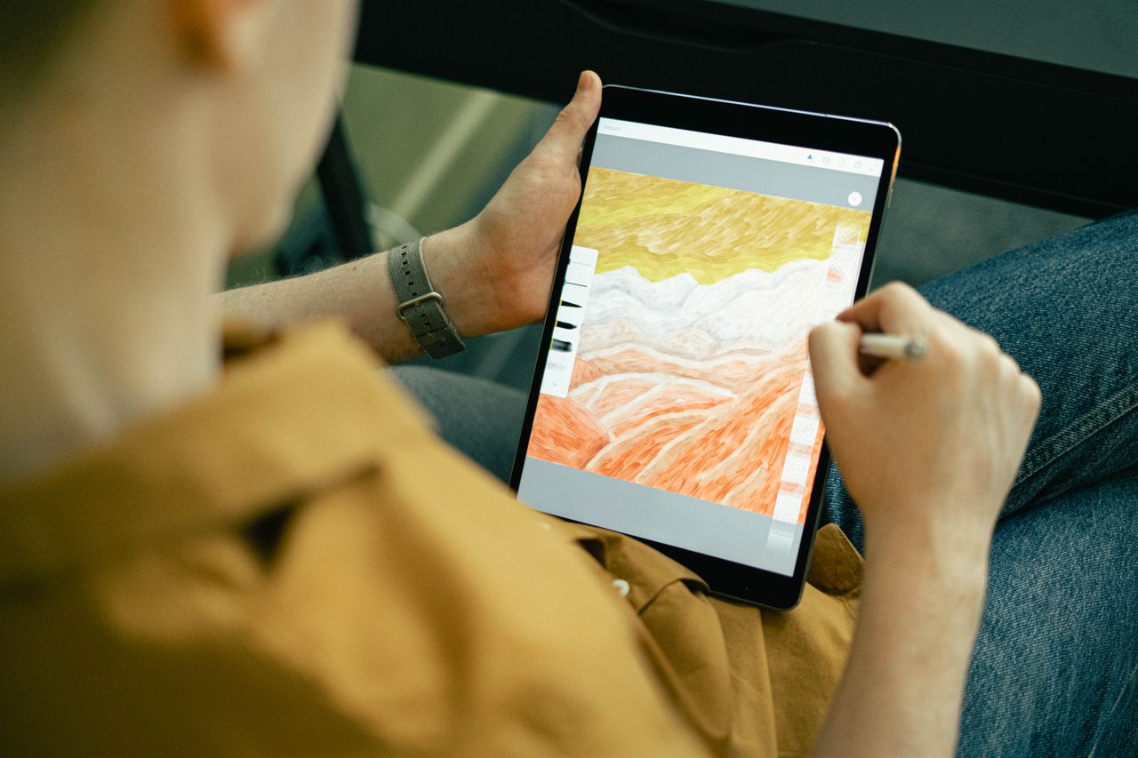 The Role of Technology in Visual Arts