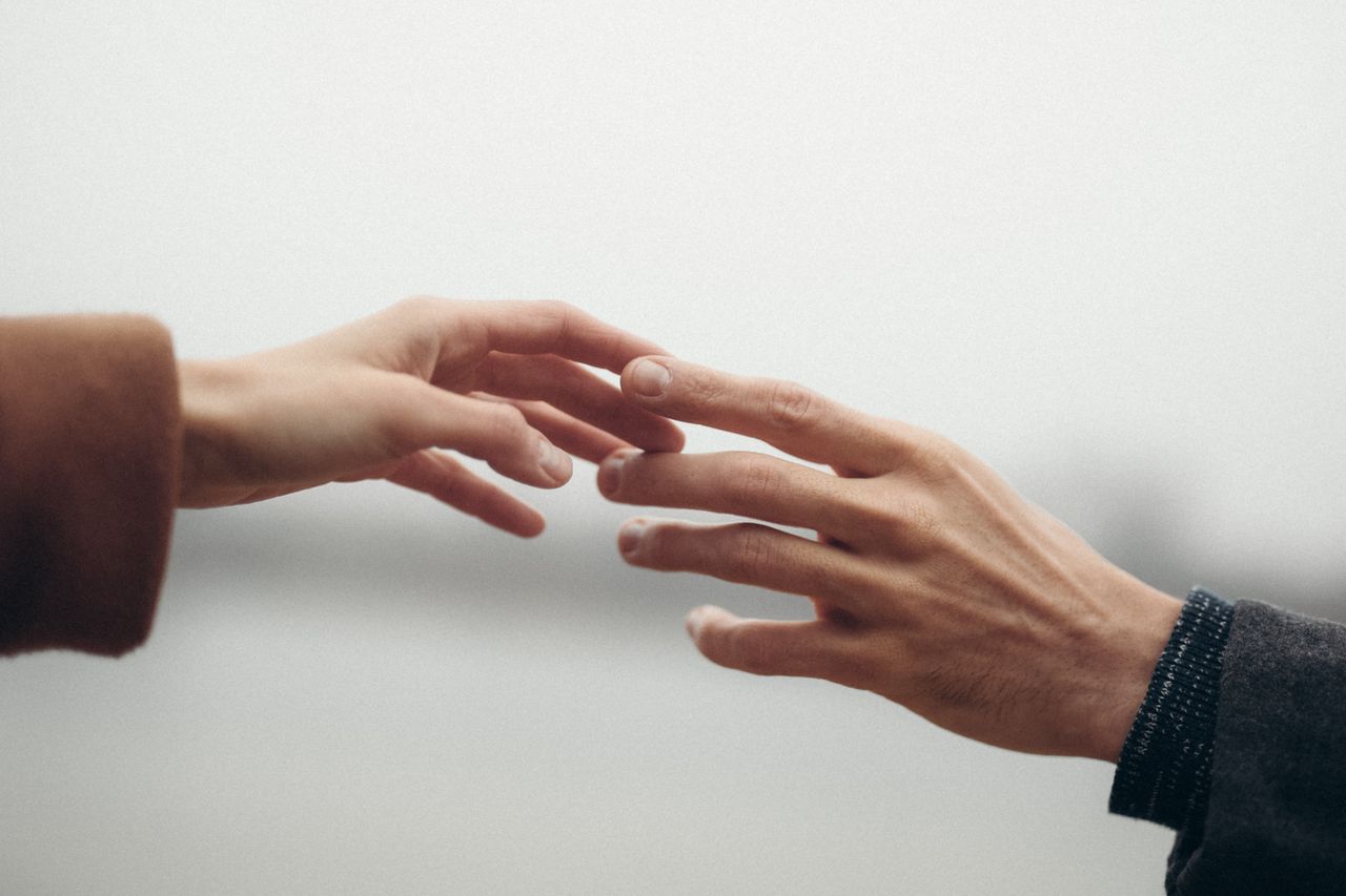 Trust and Emotional Intimacy in Relationships