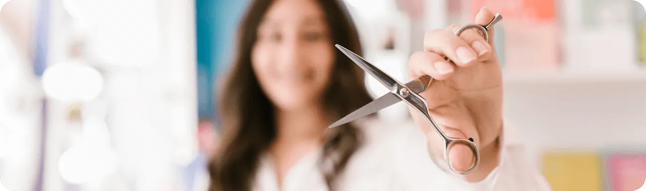 مؤشرات الأداء الرئيسية لموظفي صالونات التجميل: كيفية قياس أداء الموظفين وكفاءتهم